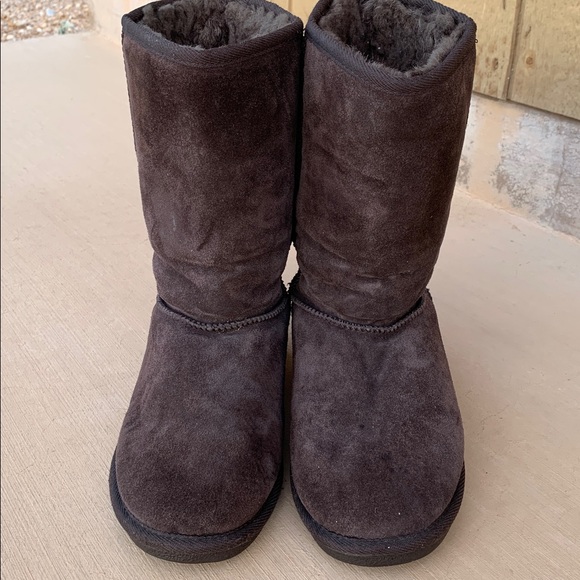 brumby Shoes - Bremby womens brown boots suede sheepskin boots size W10 cozy winter casual